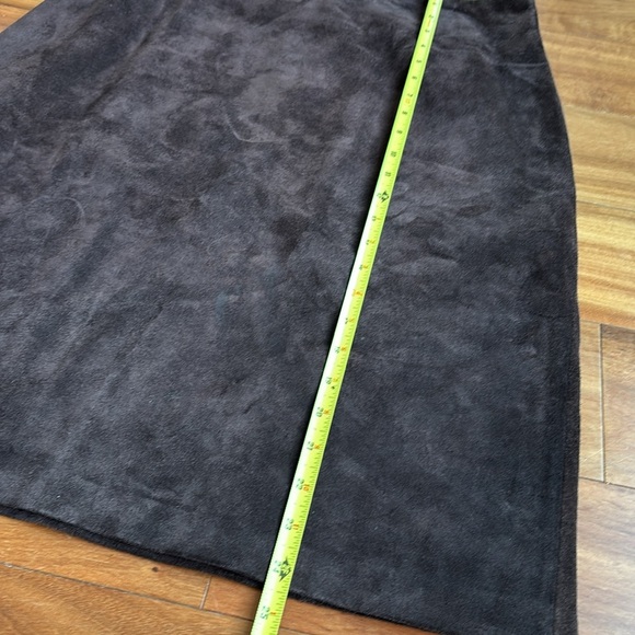 Gap suede skirt - Picture 6 of 7